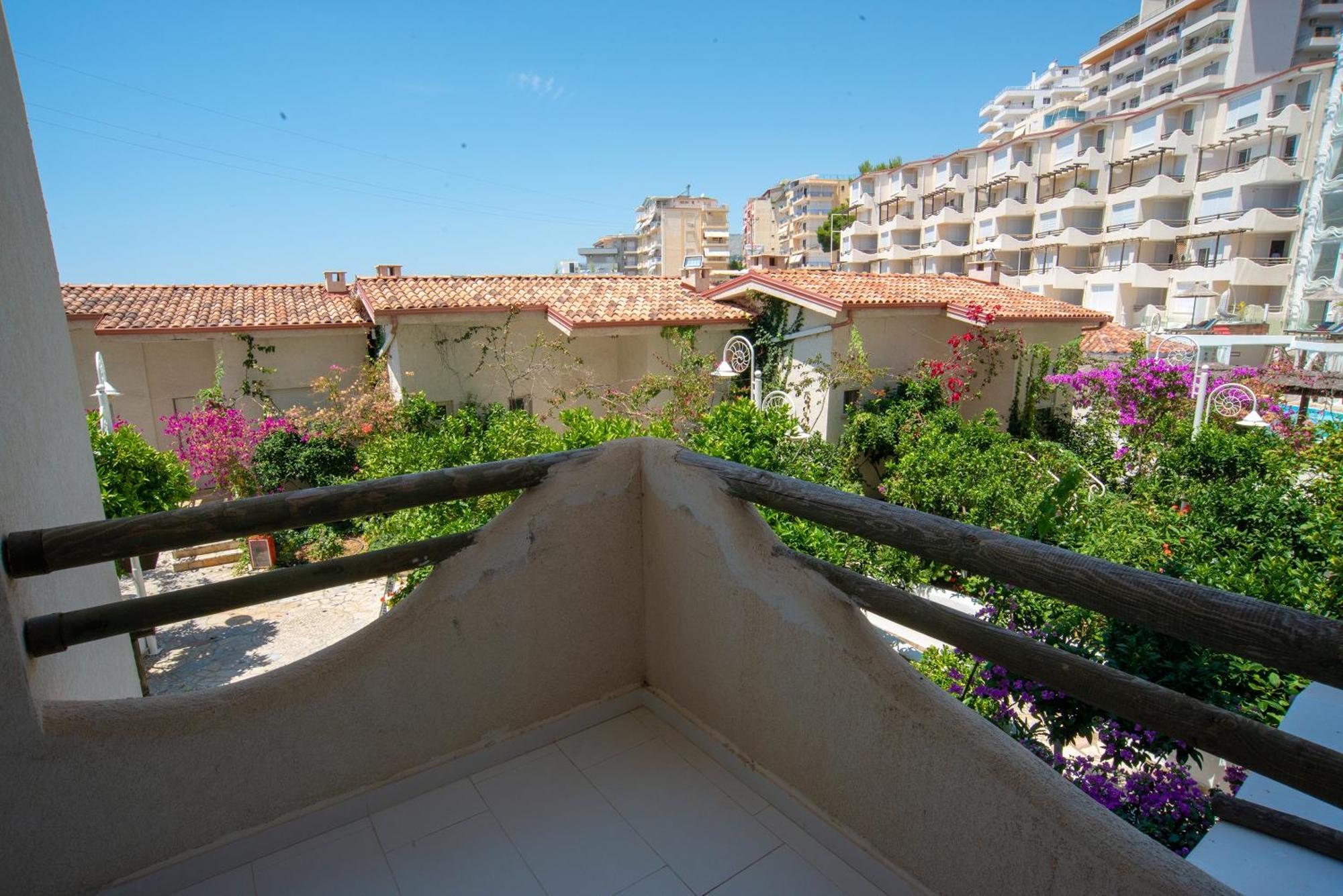 Bougainville Bay Apartments Saranda Oda fotoğraf