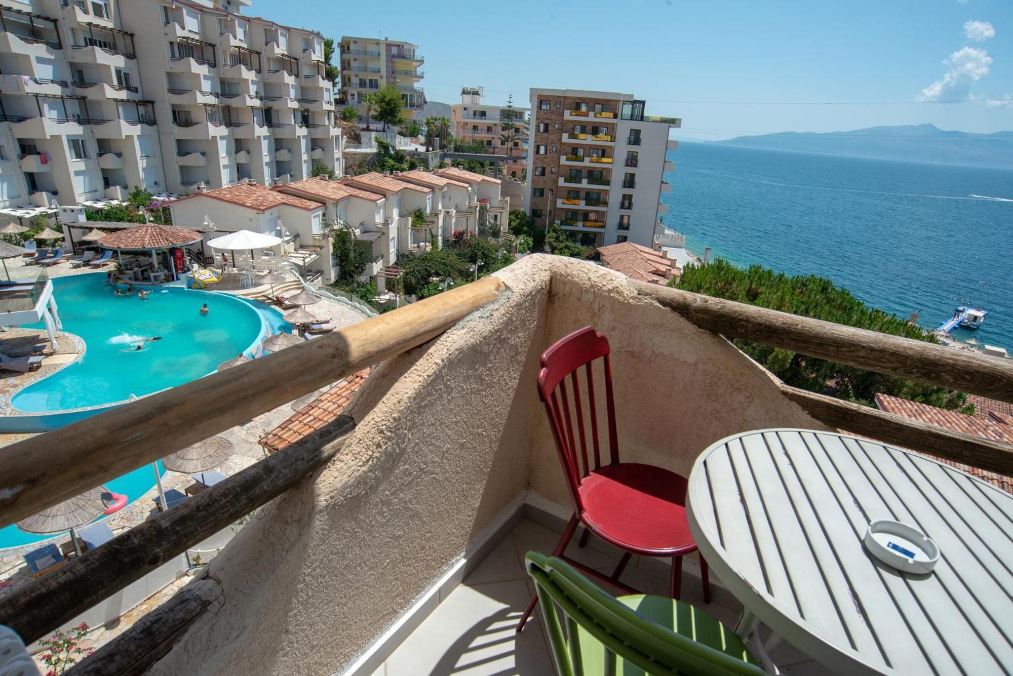 Bougainville Bay Apartments Saranda Oda fotoğraf